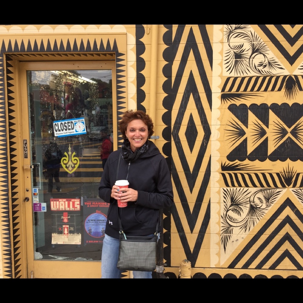 Meet your Posher, Kira